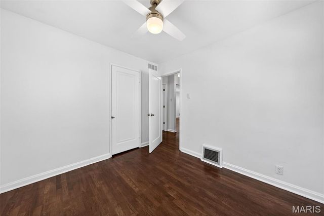 1338 Fairmount Court, St Louis, MO 63139