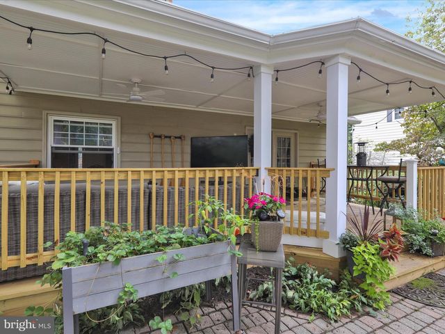 561 MILLCROSS RD, Lancaster, PA 17601