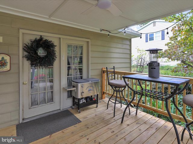 561 MILLCROSS RD, Lancaster, PA 17601