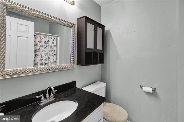 561 MILLCROSS RD, Lancaster, PA 17601