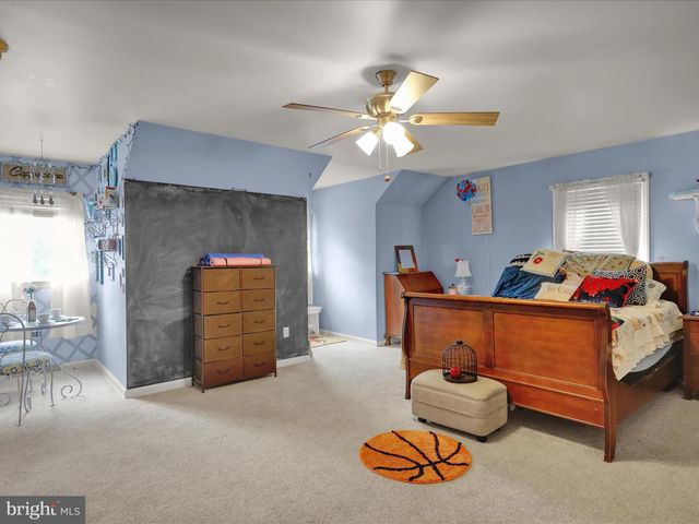 561 MILLCROSS RD, Lancaster, PA 17601