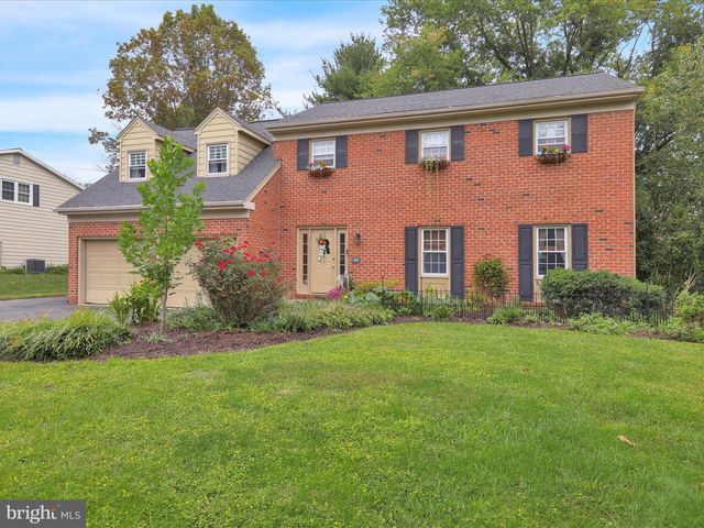 561 MILLCROSS RD, Lancaster, PA 17601