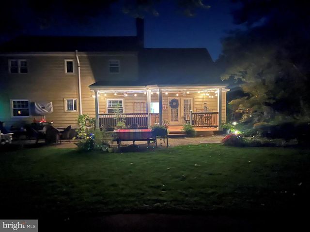 561 MILLCROSS RD, Lancaster, PA 17601