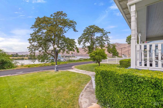 207 Prospect Ave, Lewiston, ID 83501