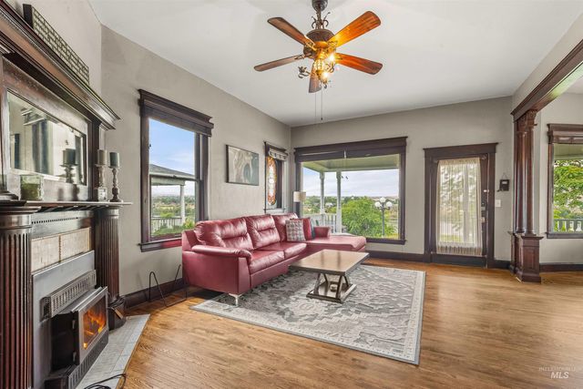 207 Prospect Ave, Lewiston, ID 83501
