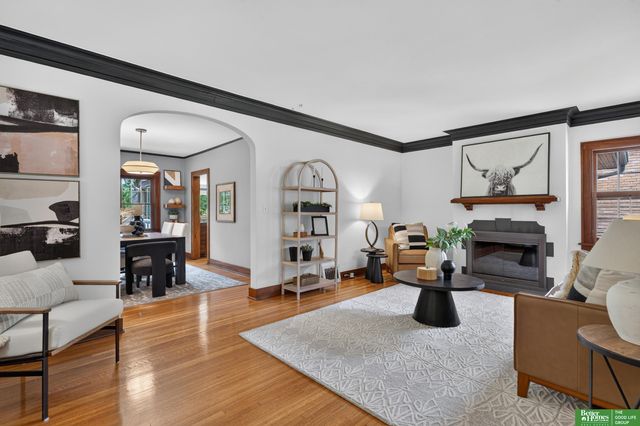 2010 N 54th Street, Omaha, NE 68104