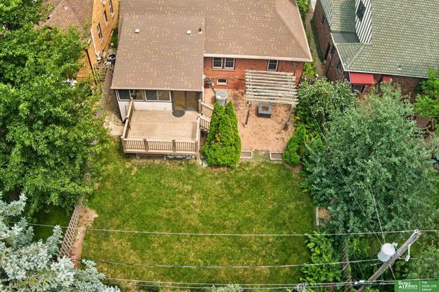 2010 N 54th Street, Omaha, NE 68104