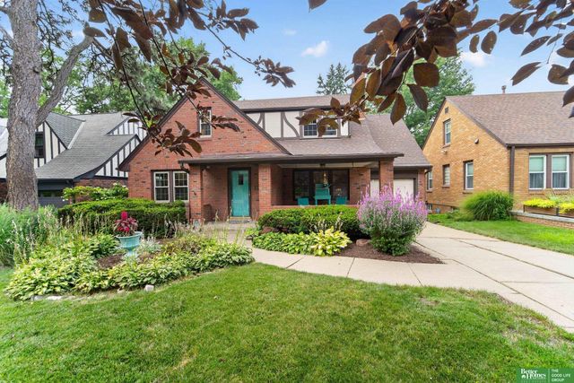 2010 N 54th Street, Omaha, NE 68104