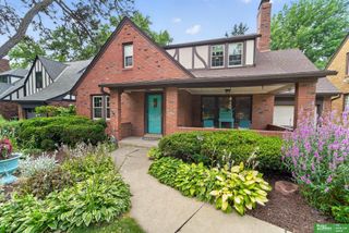 2010 N 54th Street, Omaha, NE 68104
