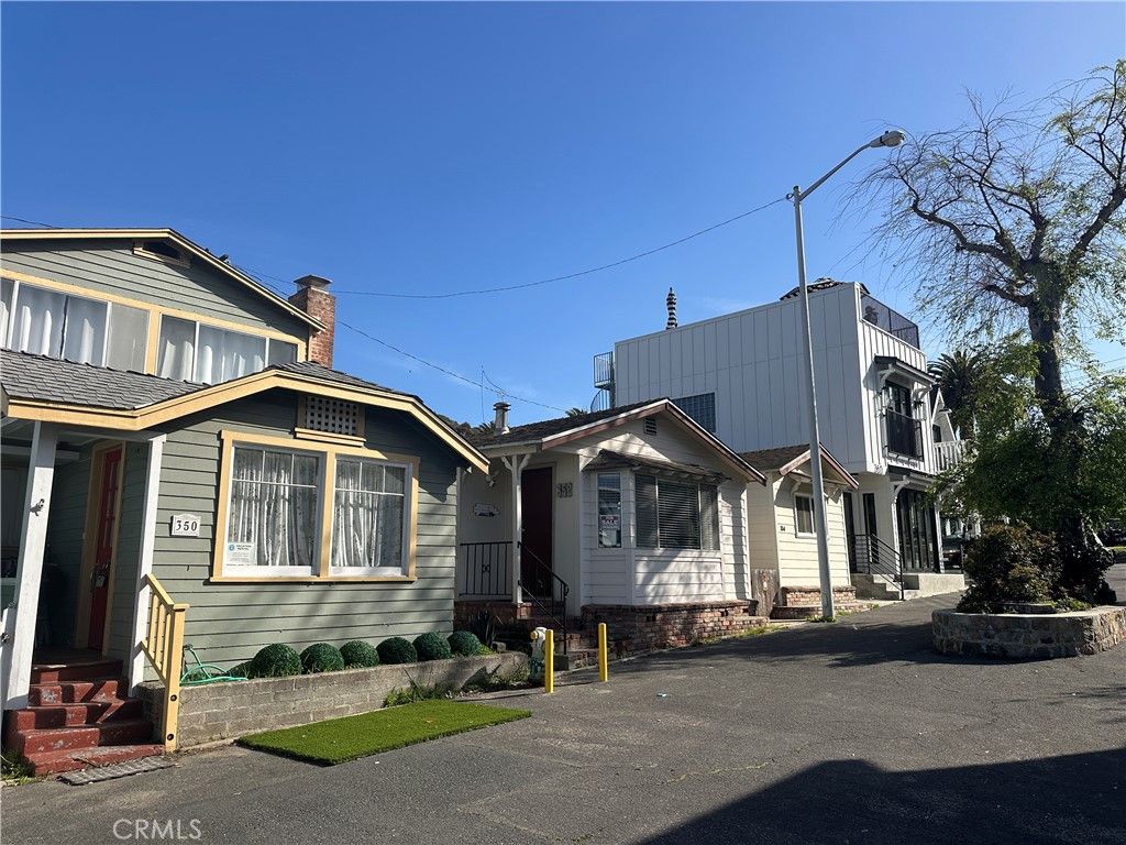 352 Eucalyptus, Avalon, CA 90704 — photo 2