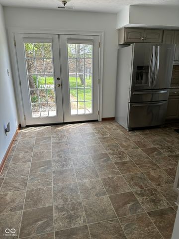 895 Padre Lane, Greenwood, IN 46143