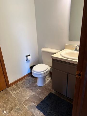 895 Padre Lane, Greenwood, IN 46143