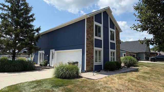 895 Padre Lane, Greenwood, IN 46143