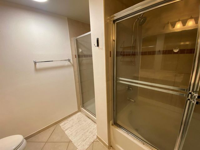 6511 Emerald Dunes Drive 208, West Palm Beach, FL 33411