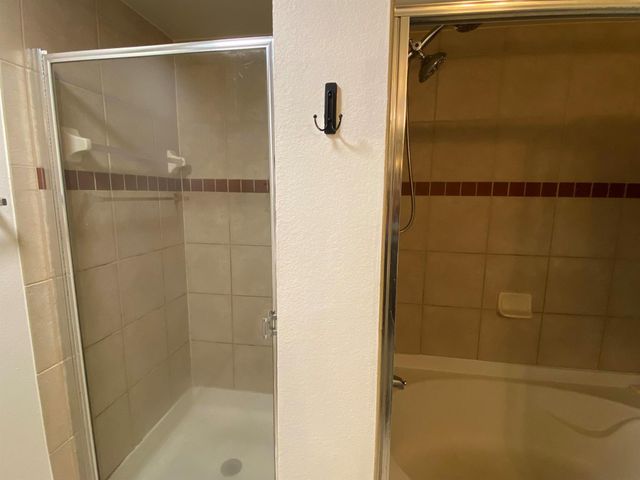 6511 Emerald Dunes Drive 208, West Palm Beach, FL 33411