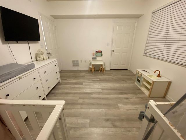 6511 Emerald Dunes Drive 208, West Palm Beach, FL 33411