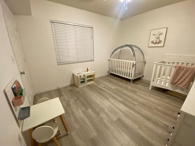 6511 Emerald Dunes Drive 208, West Palm Beach, FL 33411