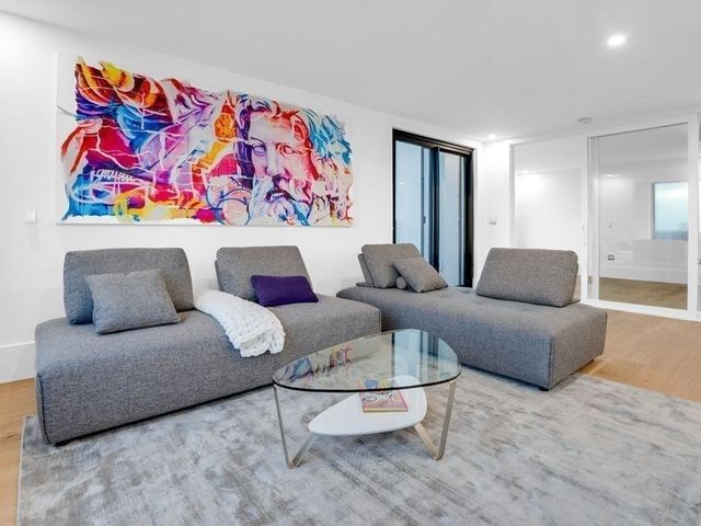 65 E India Row Penthouse B, Boston, MA 02110