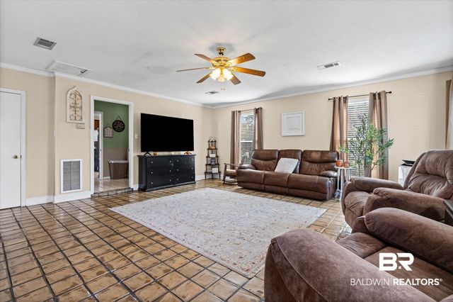 900 Smokerise Drive, Mobile, AL 36695