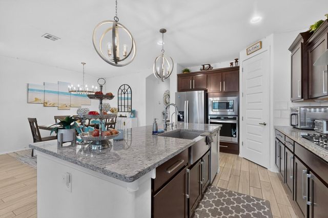 4340 Golden Eagle Loop NE, Rio Rancho, NM 87144