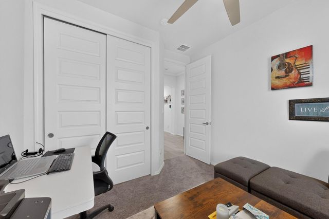 4340 Golden Eagle Loop NE, Rio Rancho, NM 87144