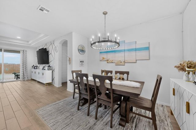 4340 Golden Eagle Loop NE, Rio Rancho, NM 87144