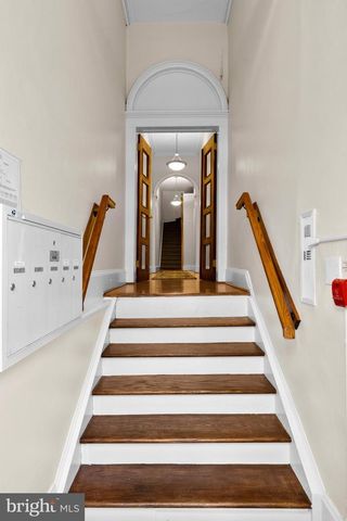 1121 WALNUT ST, Philadelphia, PA 19107