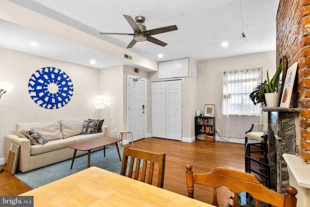 1121 WALNUT ST, Philadelphia, PA 19107