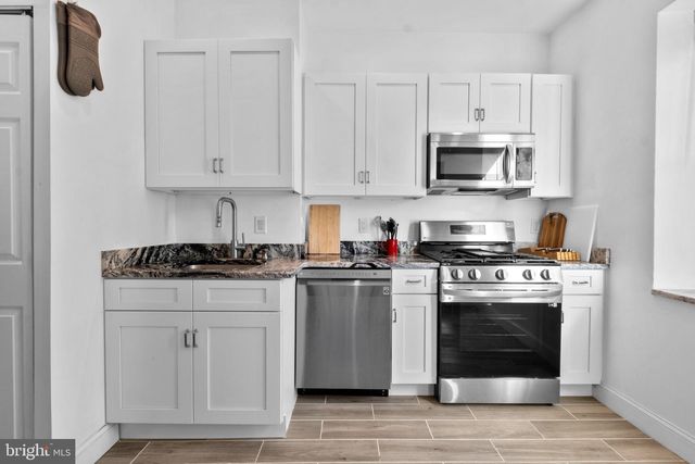 1121 WALNUT ST, Philadelphia, PA 19107