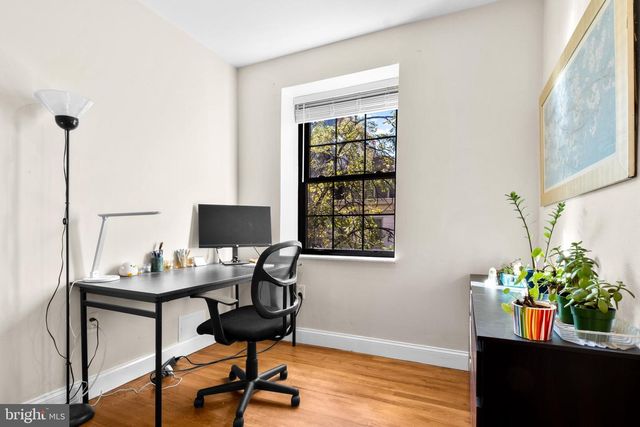 1121 WALNUT ST, Philadelphia, PA 19107