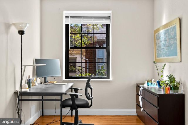 1121 WALNUT ST, Philadelphia, PA 19107