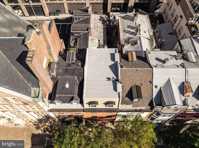 1121 WALNUT ST, Philadelphia, PA 19107