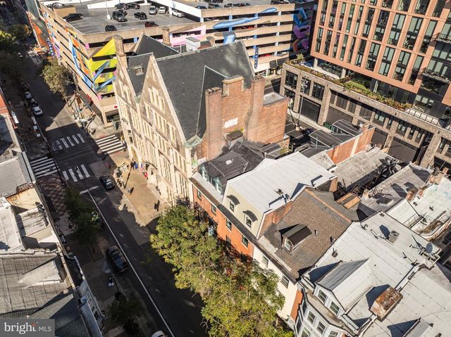 1121 WALNUT ST, Philadelphia, PA 19107