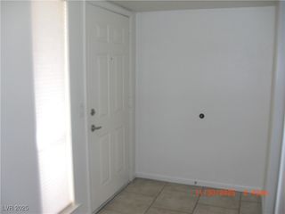 698 Oakmont Avenue 1312, Las Vegas, NV 89109