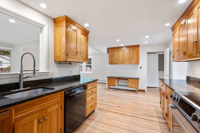 7 Gage Road, Wayland, MA 01778