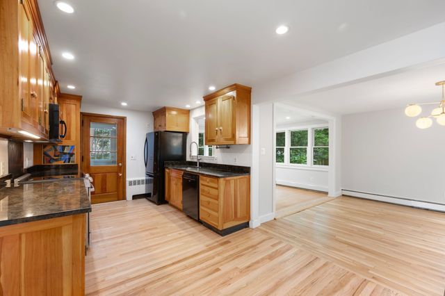 7 Gage Road, Wayland, MA 01778