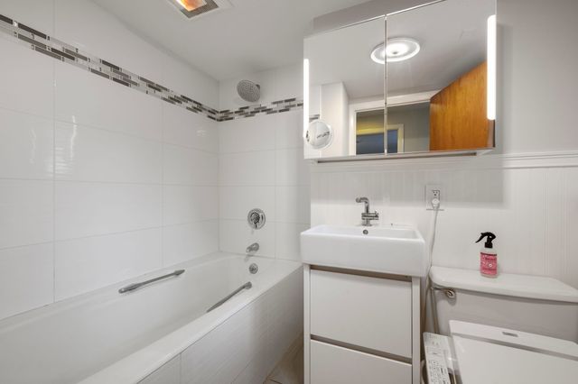 7 Gage Road, Wayland, MA 01778