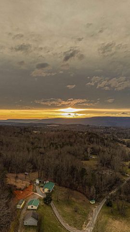 434 Valley Brook Trail, Whitwell, TN 37397