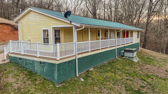 434 Valley Brook Trail, Whitwell, TN 37397