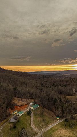 434 Valley Brook Trail, Whitwell, TN 37397