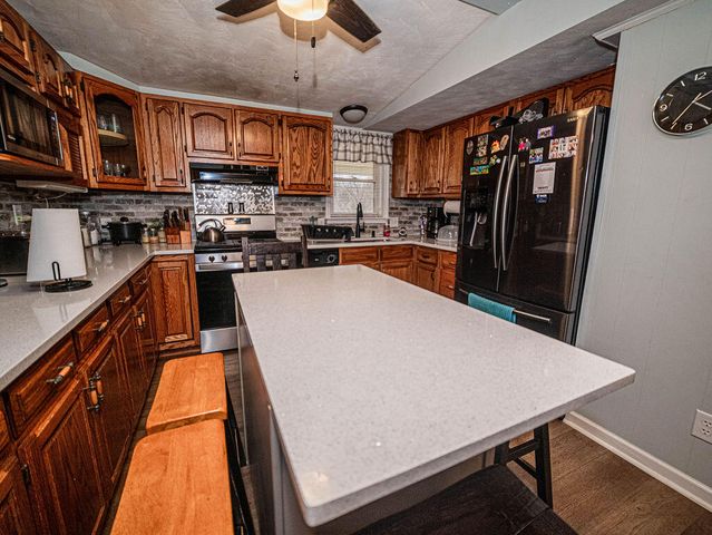 434 Valley Brook Trail, Whitwell, TN 37397