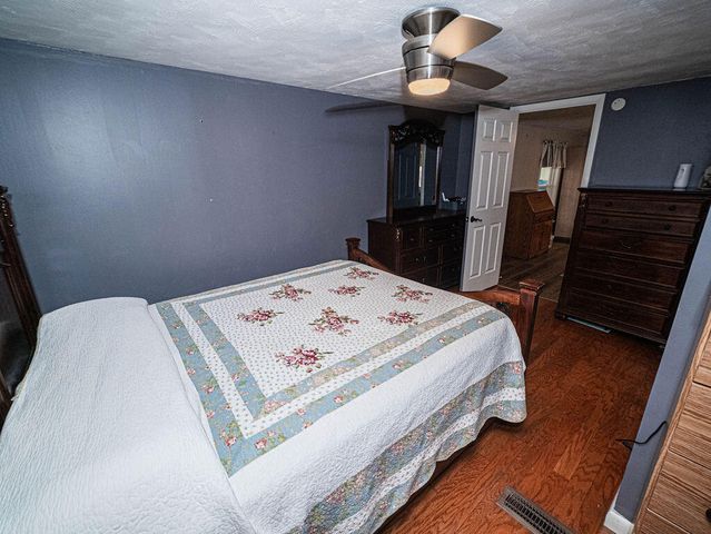 434 Valley Brook Trail, Whitwell, TN 37397