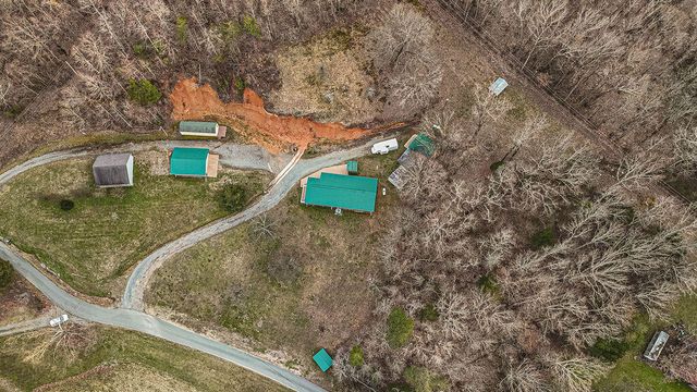 434 Valley Brook Trail, Whitwell, TN 37397