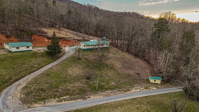 434 Valley Brook Trail, Whitwell, TN 37397