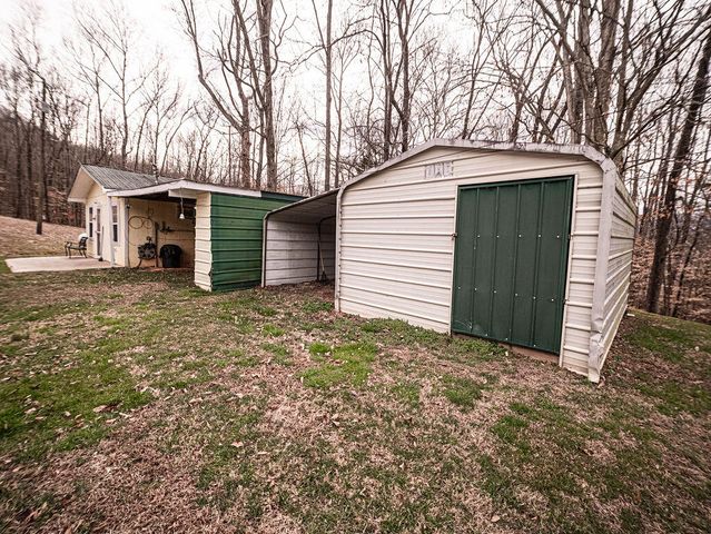 434 Valley Brook Trail, Whitwell, TN 37397