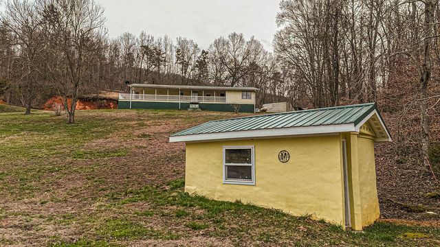 434 Valley Brook Trail, Whitwell, TN 37397