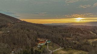 434 Valley Brook Trail, Whitwell, TN 37397