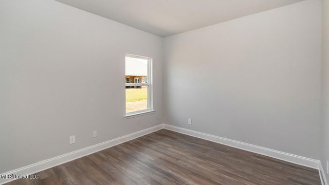 6624 Palm Pointe Drive, Ocean Springs, MS 39564