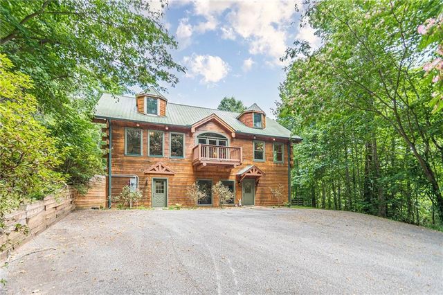 45 Chestatee River Ridge NE, Dahlonega, GA 30533