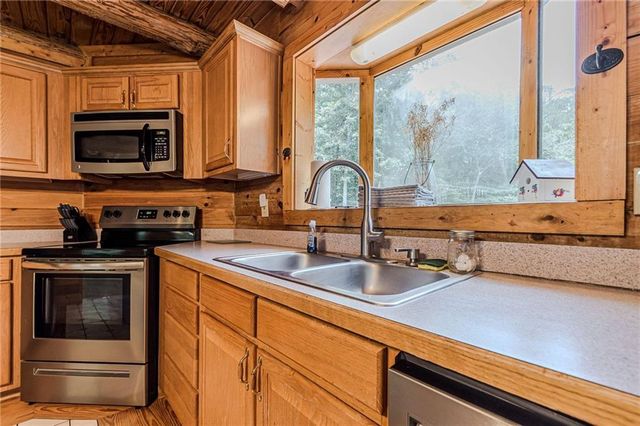 45 Chestatee River Ridge NE, Dahlonega, GA 30533